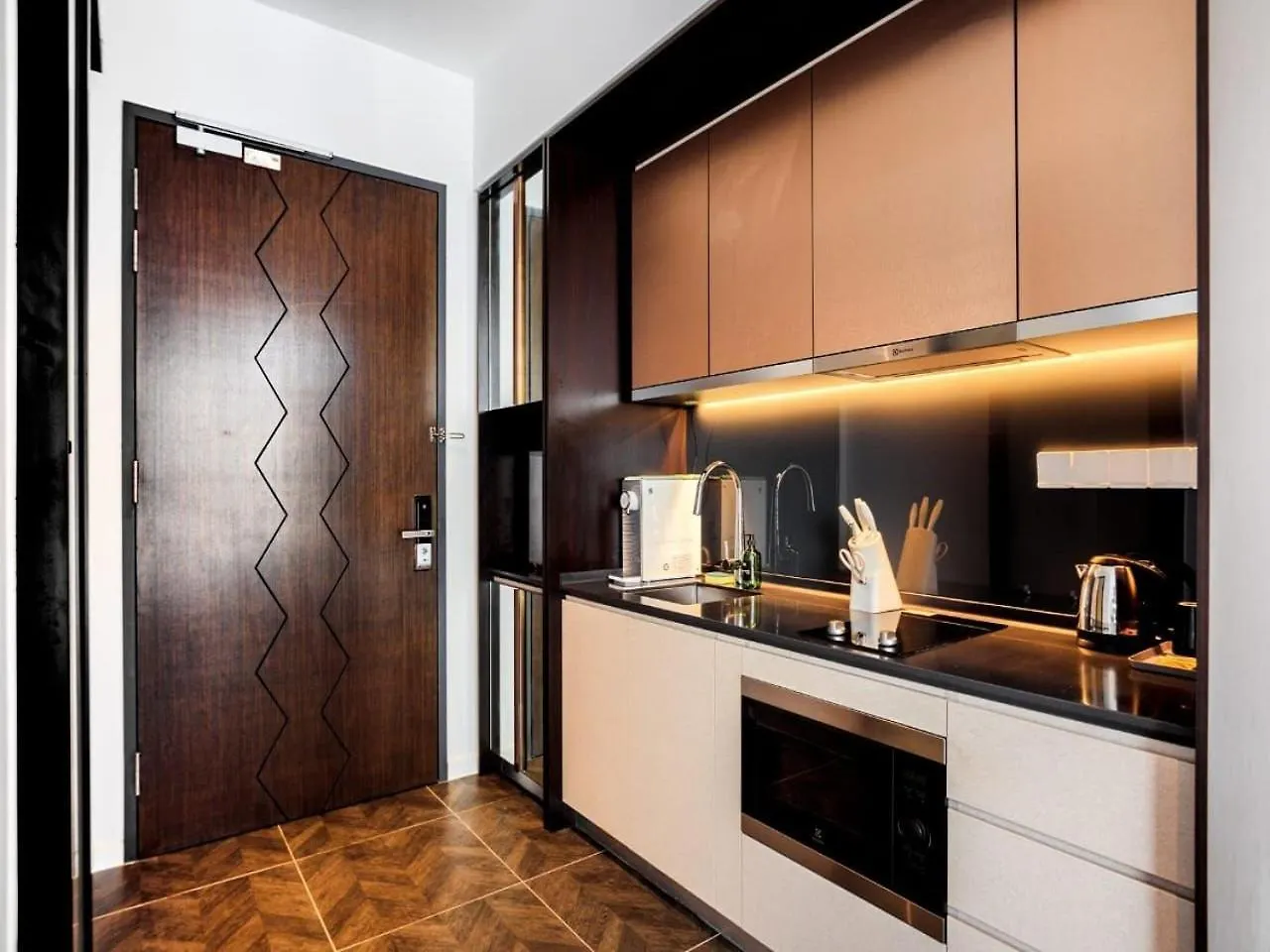 Luxury Apartment At Scarletz Suites Kuala Lumpur